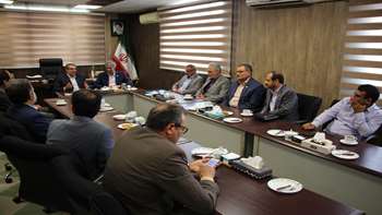 نشست هیئت رئیسه دانشگاه علوم پزشکی استان سمنان با فرماندار گرمسار 2-5-97